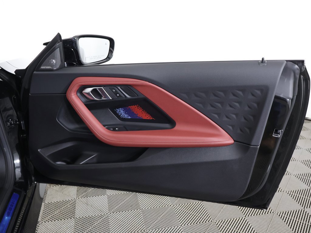 Used 2025 BMW M240i xDrive Coupe w/ Premium Package image 28