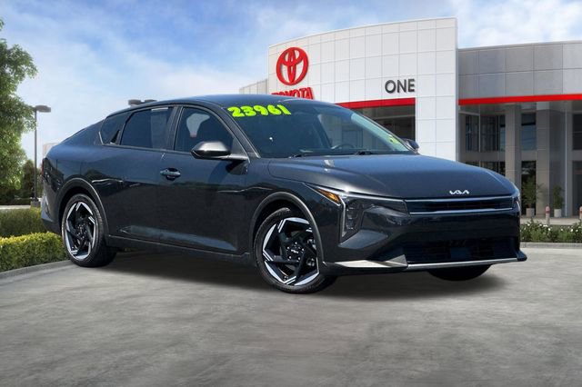 Used 2025 Kia K4 EX FWD video 2
