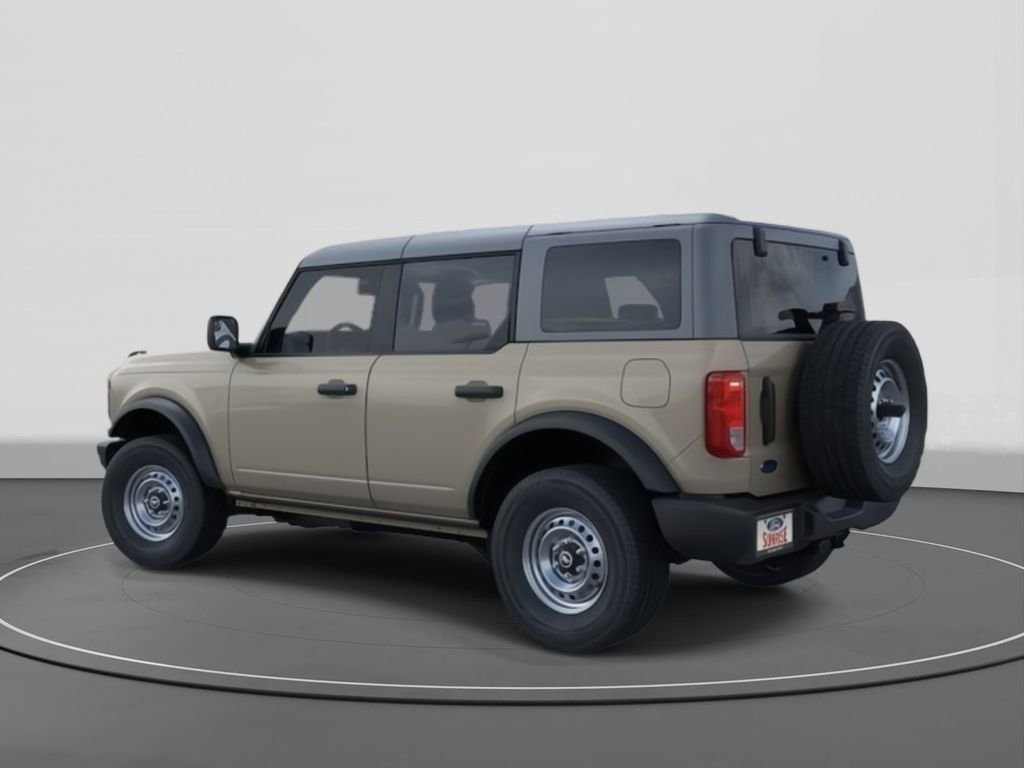 New 2025 Ford Bronco 4-Door image 4