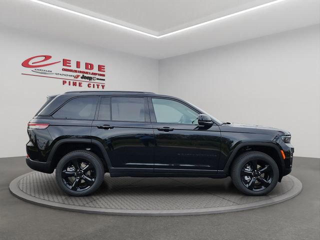 New 2025 Jeep Grand Cherokee Limited image 6