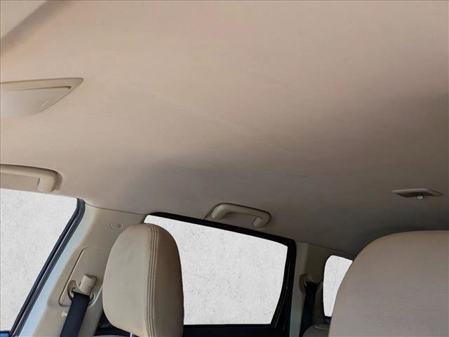 Used 2017 Mitsubishi Outlander SEL image 18