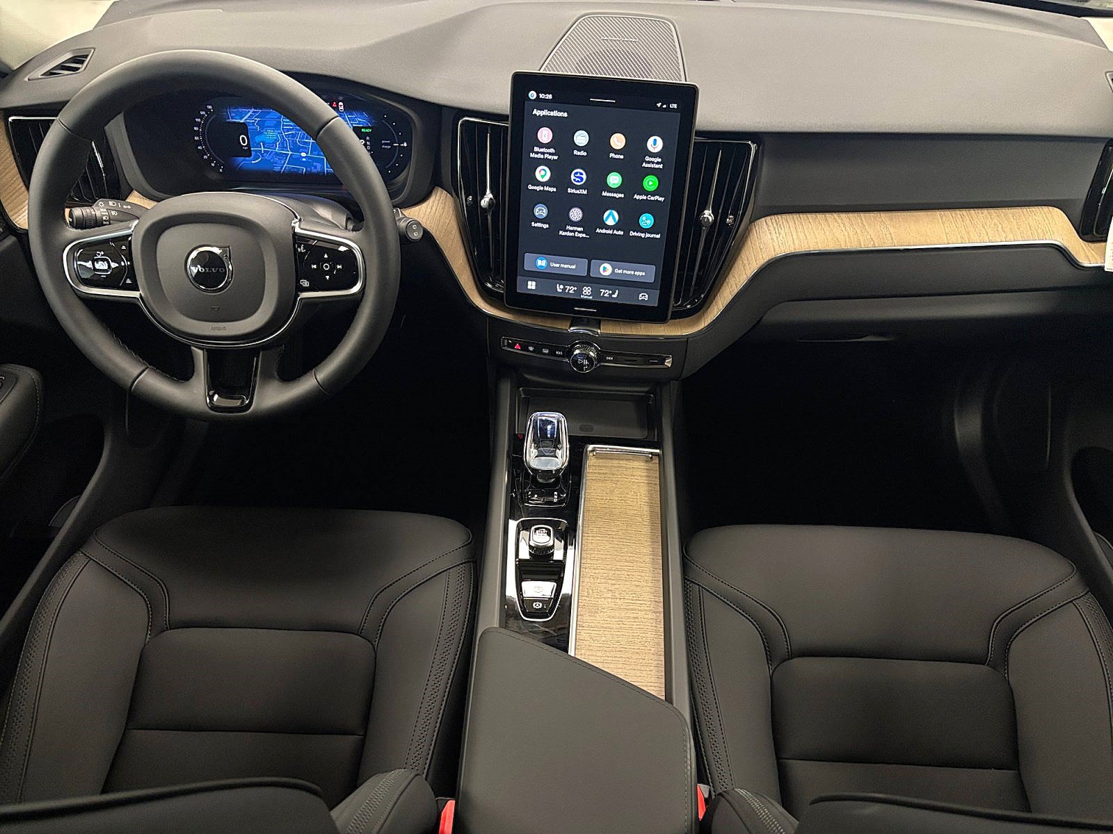 New 2026 Volvo XC60 T8 Plus w/ Protection Package Premier AWD/4WD image 15