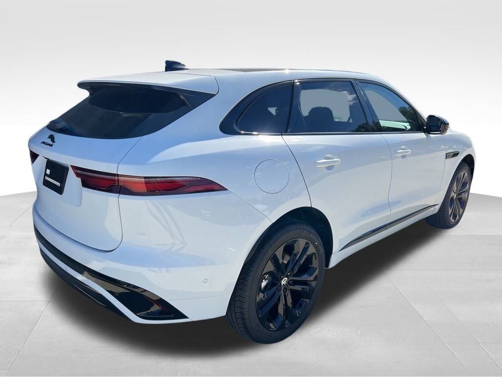 New 2025 Jaguar F-PACE R-Dynamic S image 8