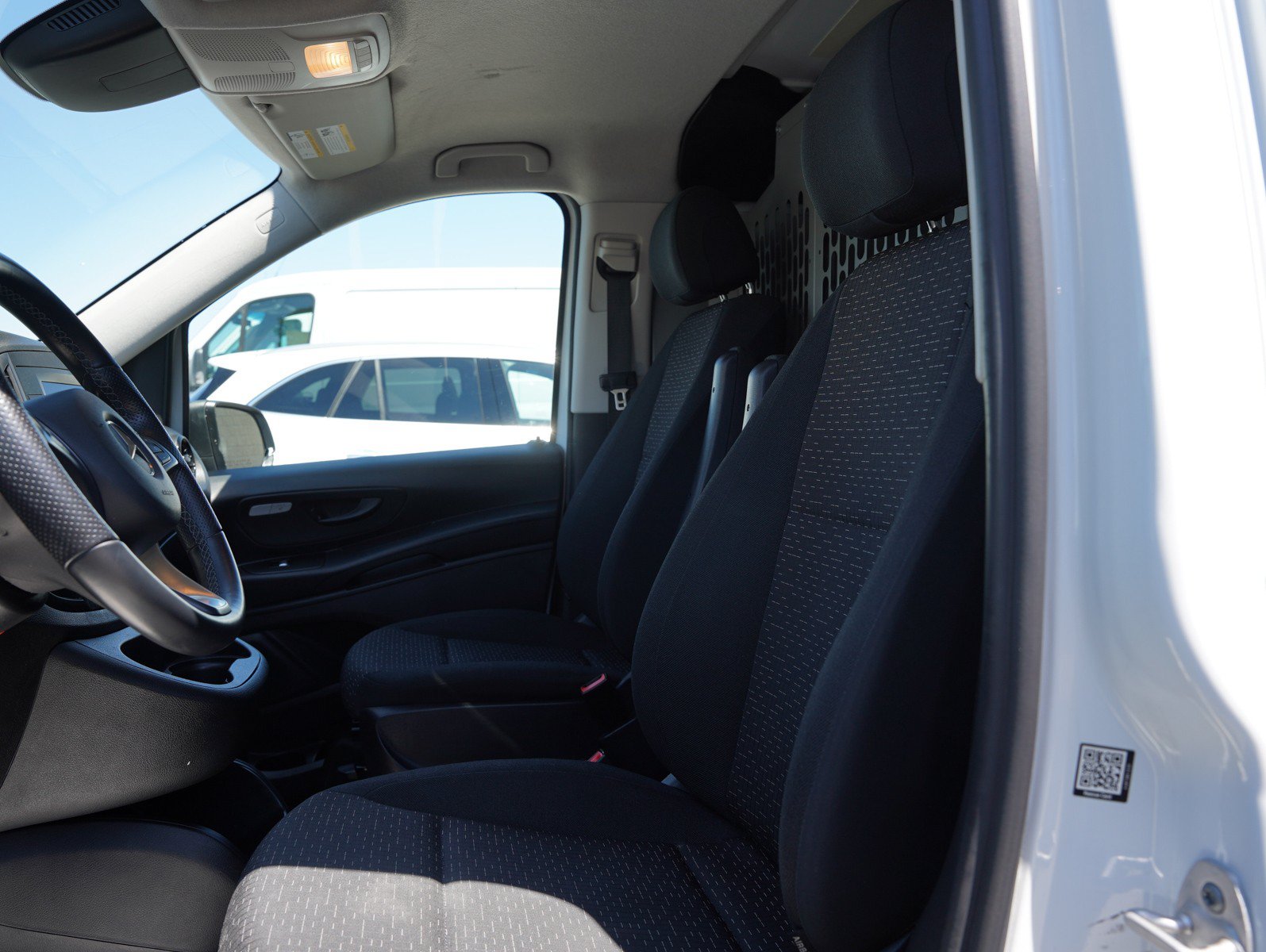 Used 2022 Mercedes-Benz Metris image 11