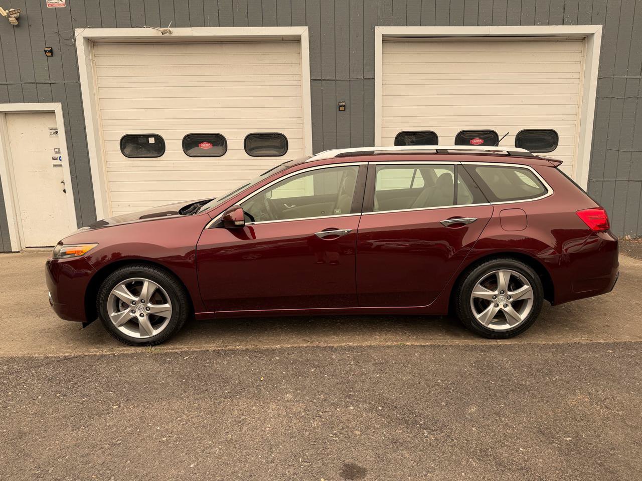 Used 2012 Acura TSX Sport Wagon FWD image 7