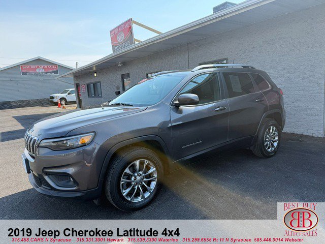 Used 2019 Jeep Cherokee Latitude Plus AWD/4WD image 7