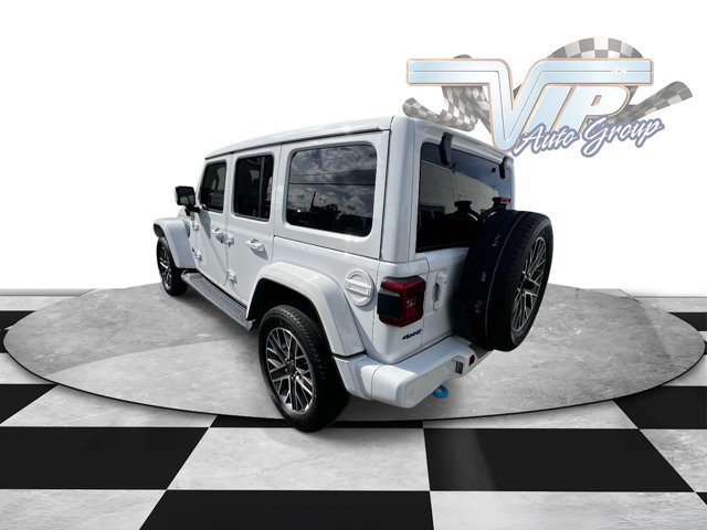 Used 2022 Jeep Wrangler Unlimited Sahara AWD/4WD image 6