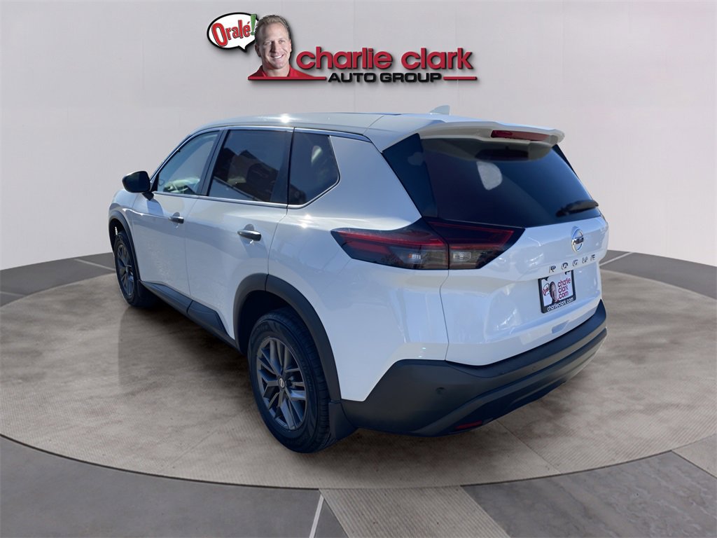 Used 2021 Nissan Rogue S image 4