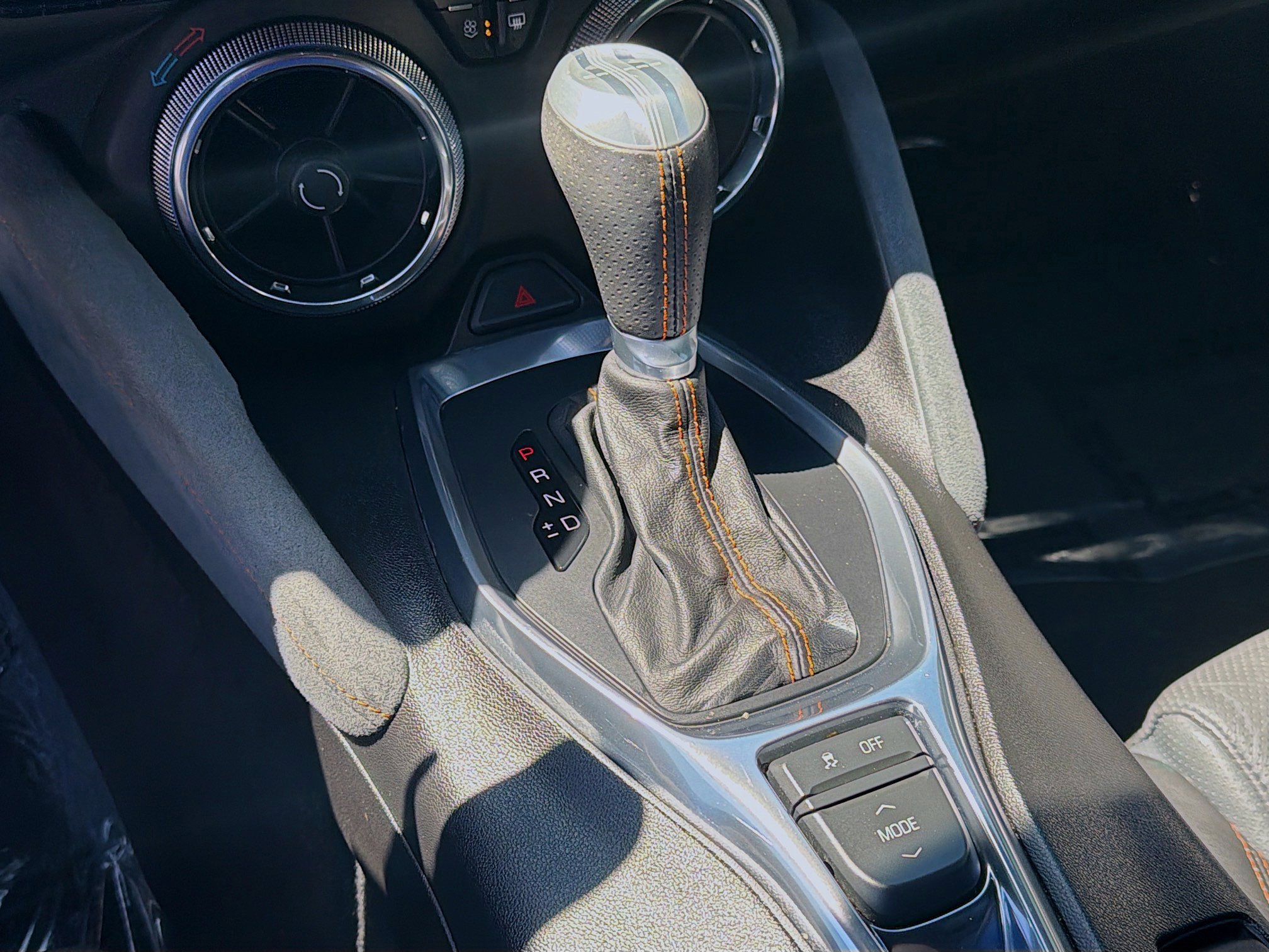 Used 2017 Chevrolet Camaro LT image 15