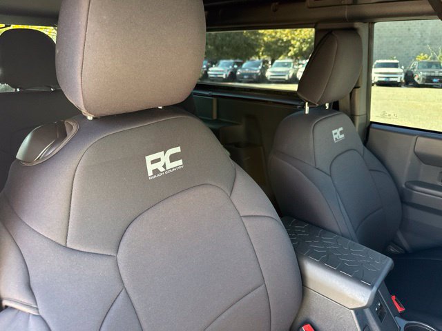 Used 2025 Ford Bronco 2-Door AWD/4WD image 26