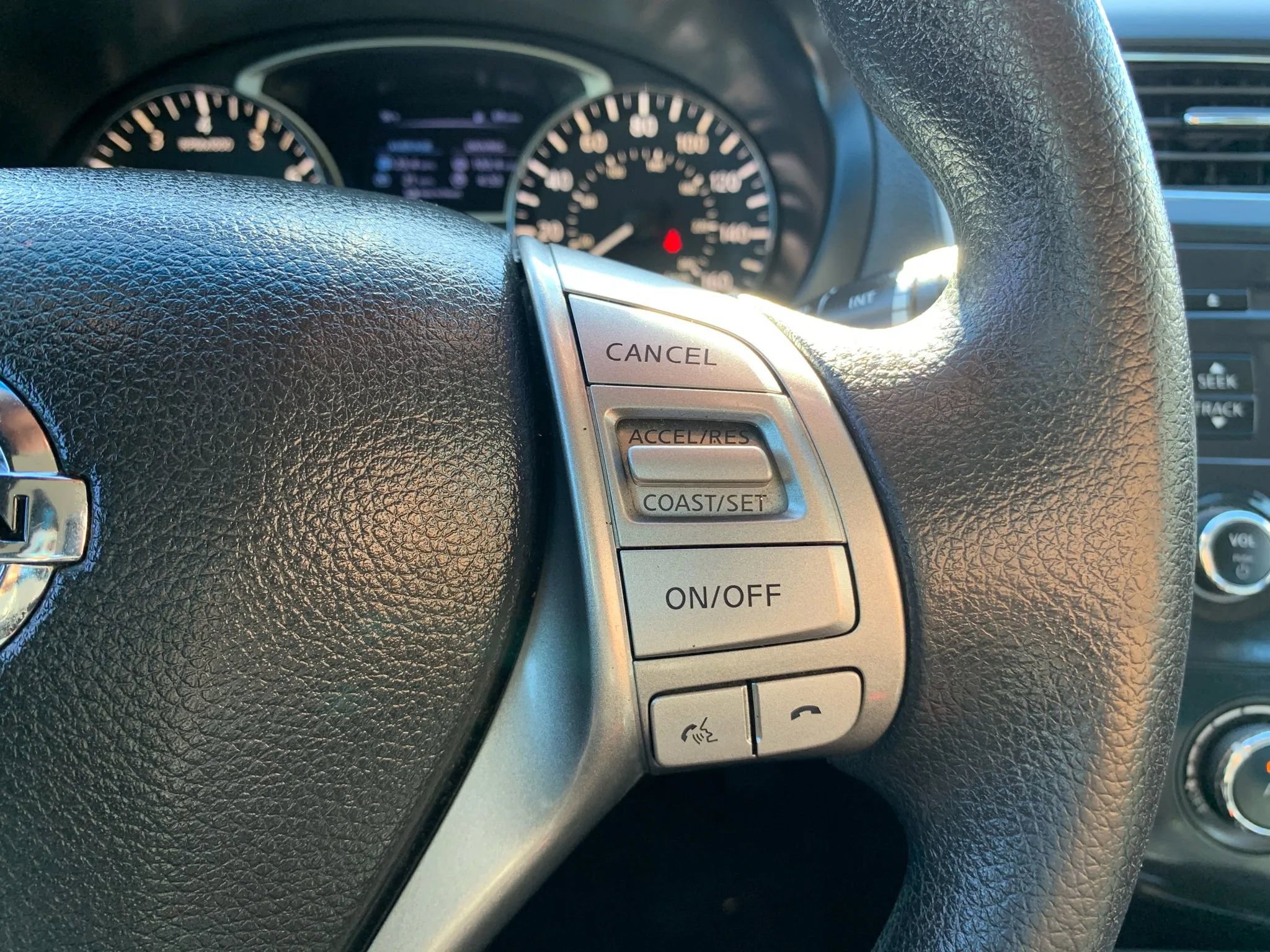 Used 2015 Nissan Altima 2.5 S w/ Power Driver Seat Package image 16