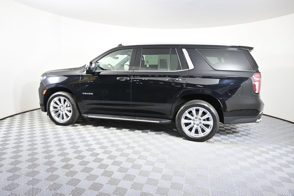 Used 2023 Chevrolet Tahoe Premier w/ Premium Package 2 AWD/4WD image 3