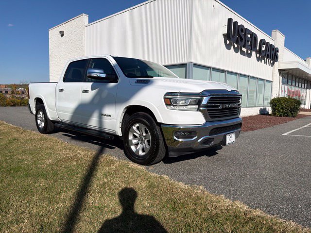 Used 2022 RAM 1500 Laramie AWD/4WD image 3