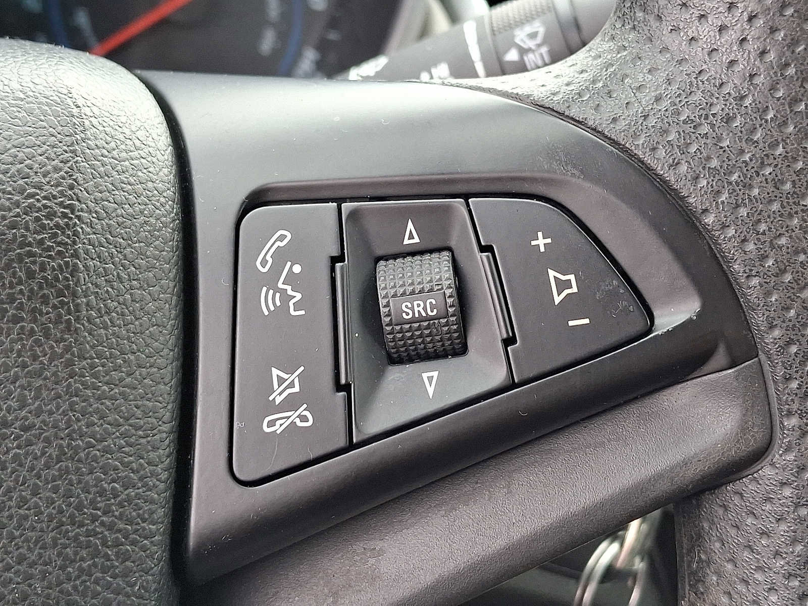 Used 2013 Chevrolet Cruze LS FWD image 20