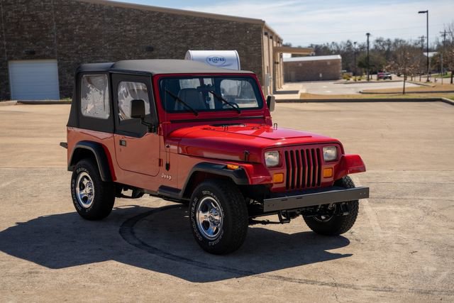 Used 1993 Jeep Wrangler S image 8