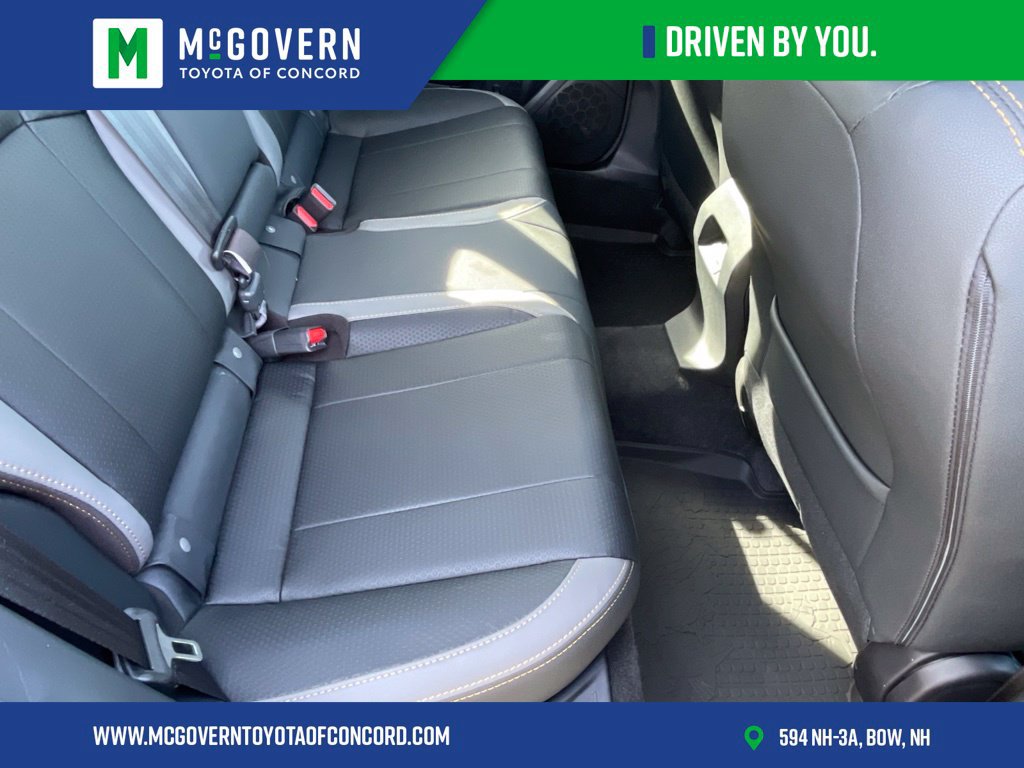 Used 2025 Subaru Crosstrek 2.5i Wilderness w/ Crosstrek Mirror Package AWD/4WD image 34