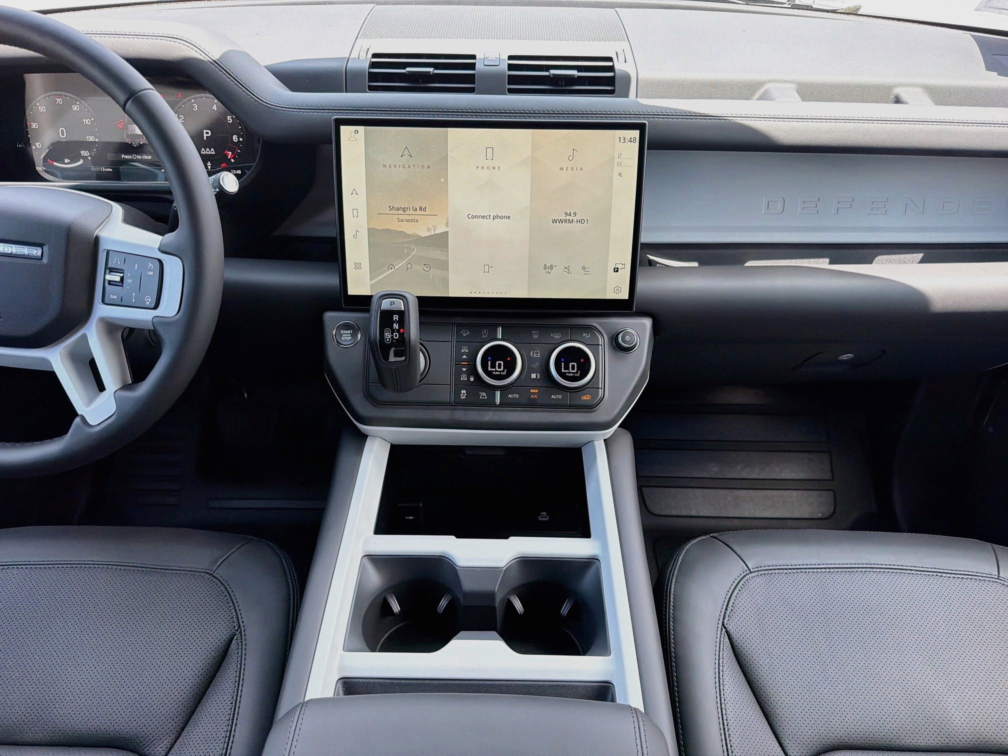 New 2026 Land Rover Defender 110 X-Dynamic SE AWD/4WD image 19
