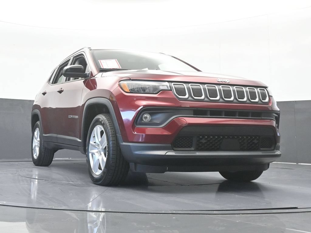 Used 2022 Jeep Compass Latitude AWD/4WD image 57