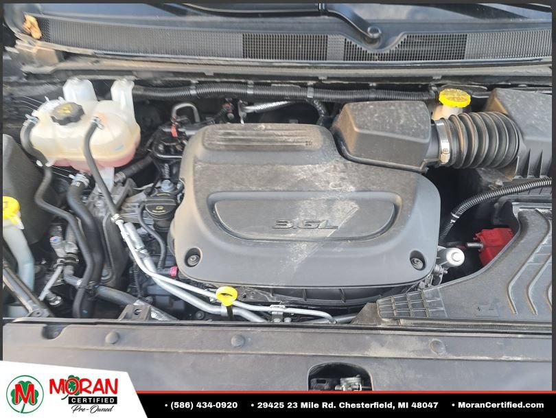 Used 2026 Chrysler Pacifica Select FWD image 4