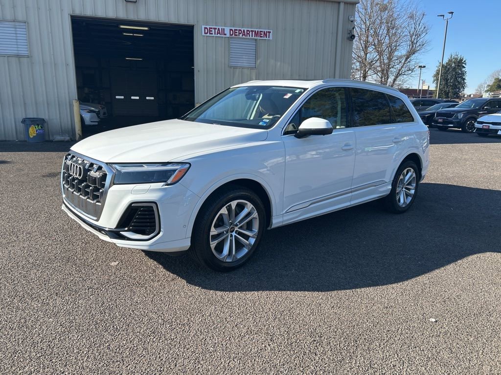 Used 2025 Audi Q7 3.0T Premium Plus image 1