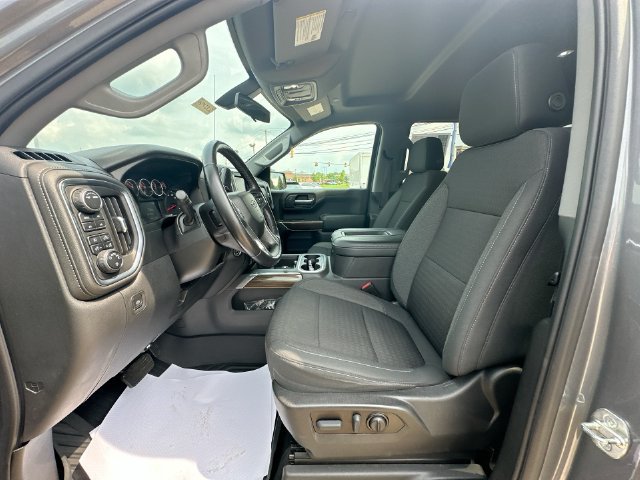 Used 2021 Chevrolet Silverado 1500 LT Trail Boss w/ Bed Protection Package AWD/4WD image 24