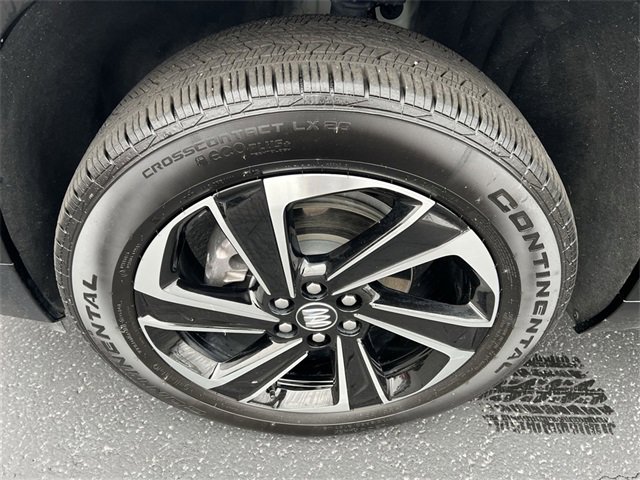 Certified 2025 Buick Enclave Sport Touring image 17