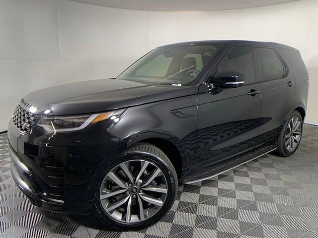 Certified 2025 Land Rover Discovery Dynamic SE