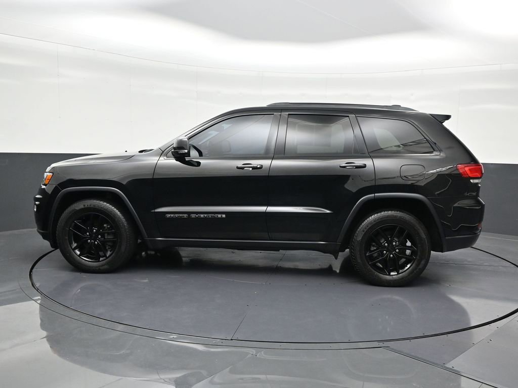 Used 2020 Jeep Grand Cherokee Limited image 2