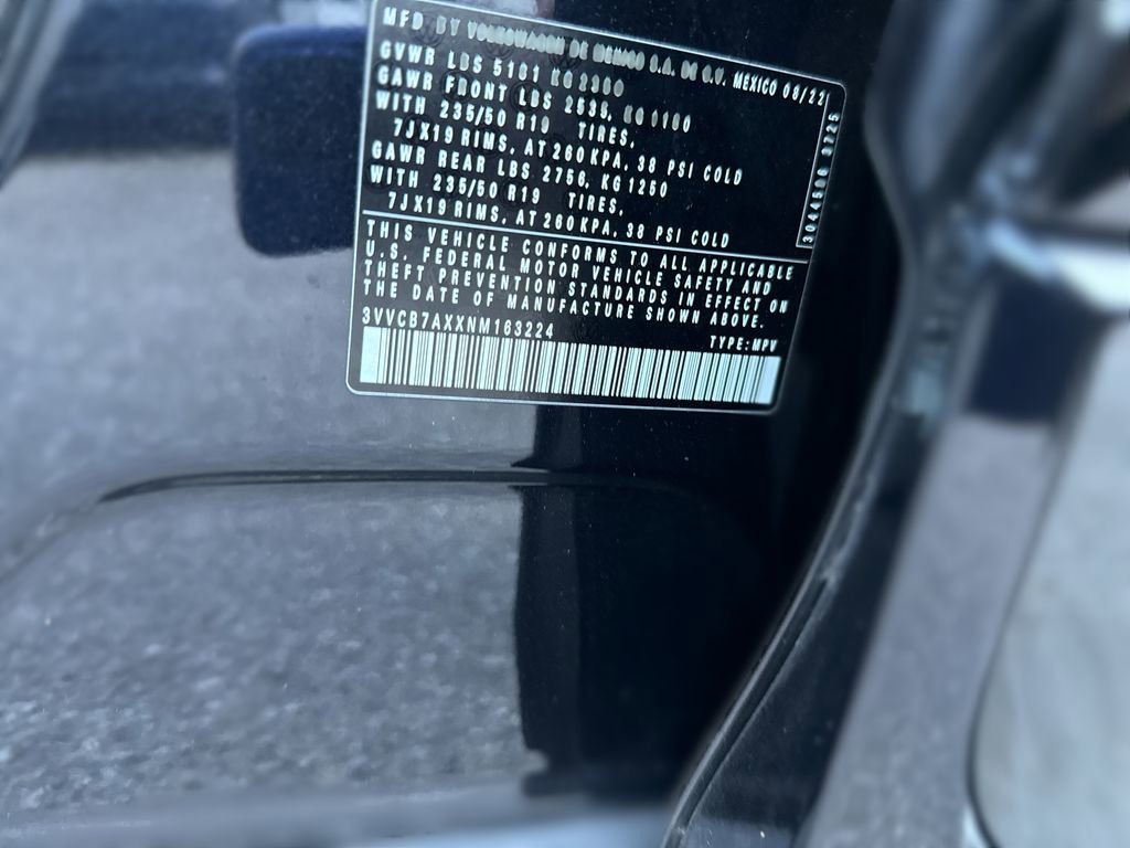 Used 2022 Volkswagen Tiguan SE R-Line image 25