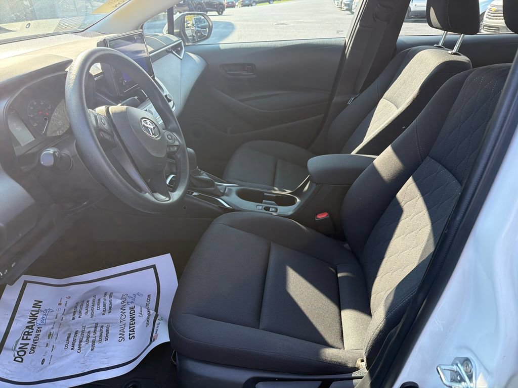 Used 2024 Toyota Corolla LE FWD image 9