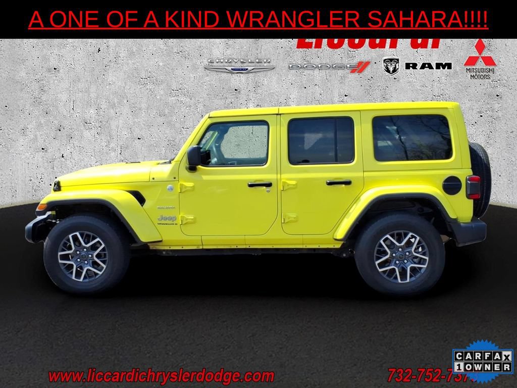 Used 2024 Jeep Wrangler Unlimited Sahara AWD/4WD image 4