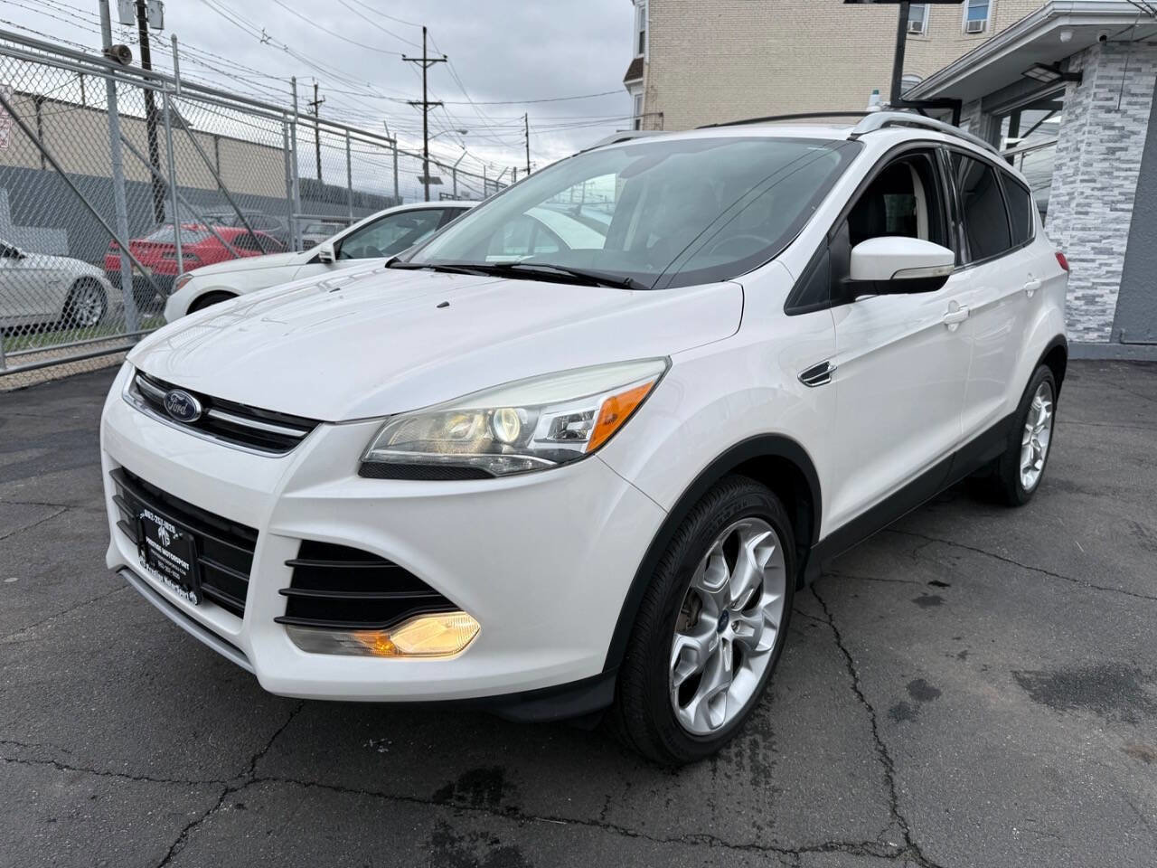 Used 2013 Ford Escape Titanium image 9