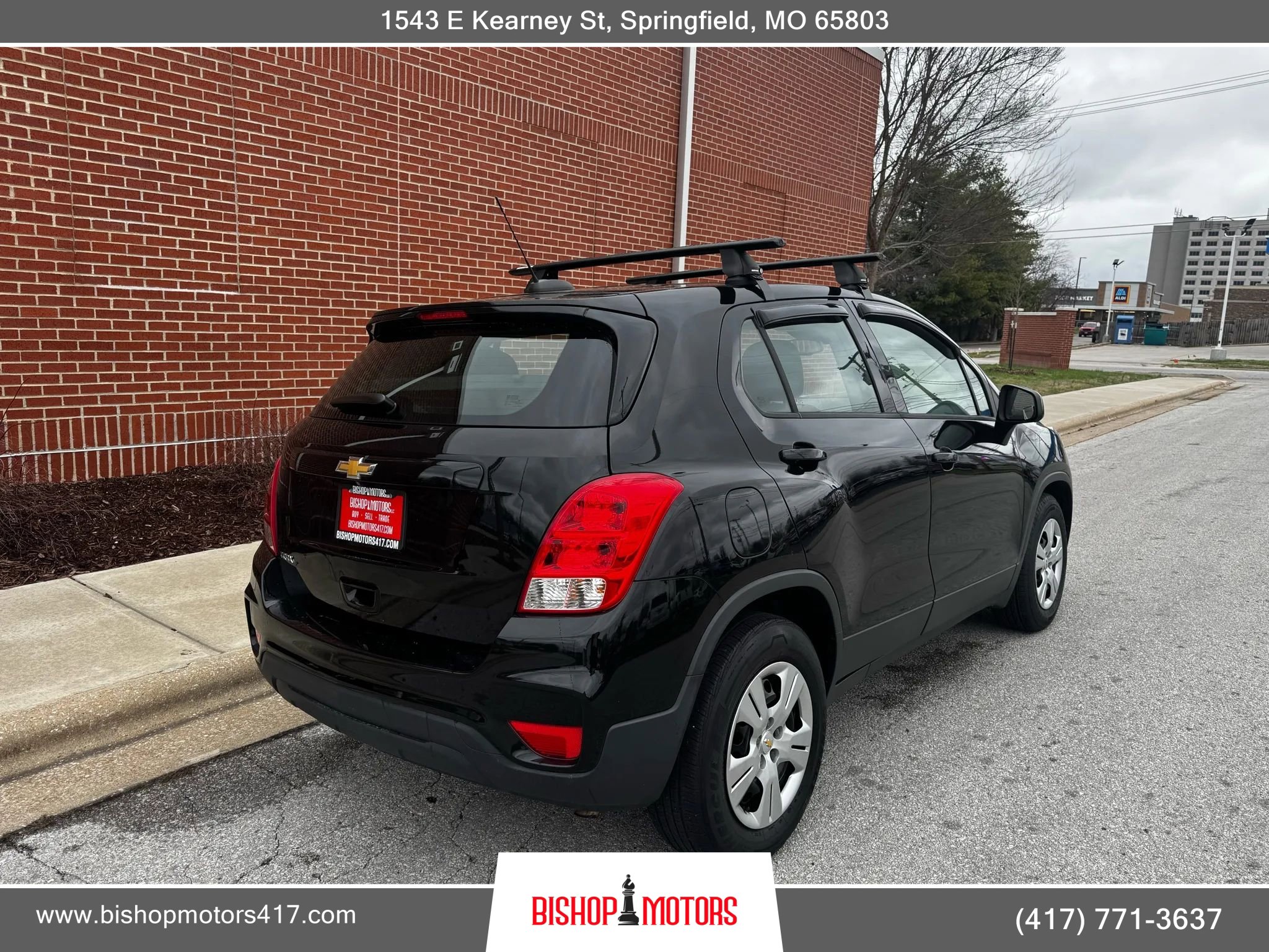 Used 2017 Chevrolet Trax LS FWD image 5