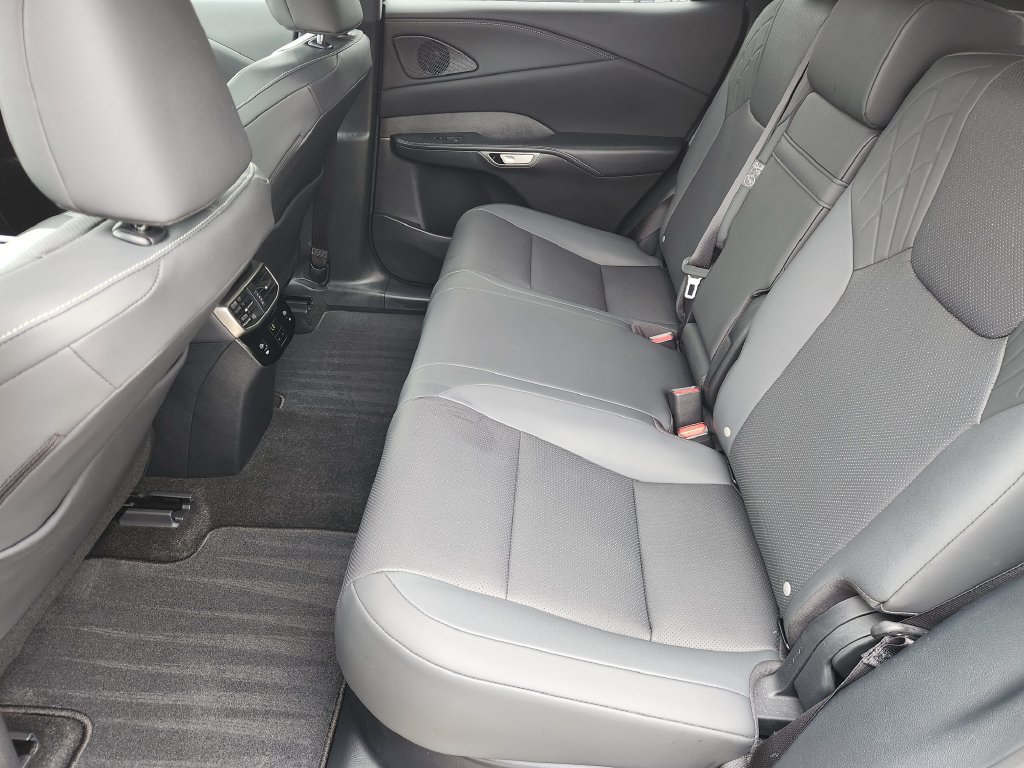 Certified 2024 Lexus RX 350 Premium w/ Accessory Package (Z1) FWD image 30