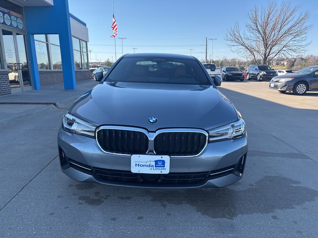 Used 2022 BMW 540i xDrive image 2