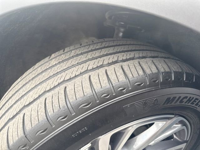 Used 2024 Lincoln Corsair FWD image 33