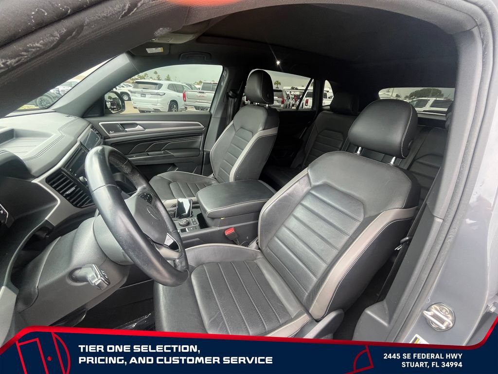 Used 2020 Volkswagen Atlas Cross Sport SEL Premium AWD/4WD image 17
