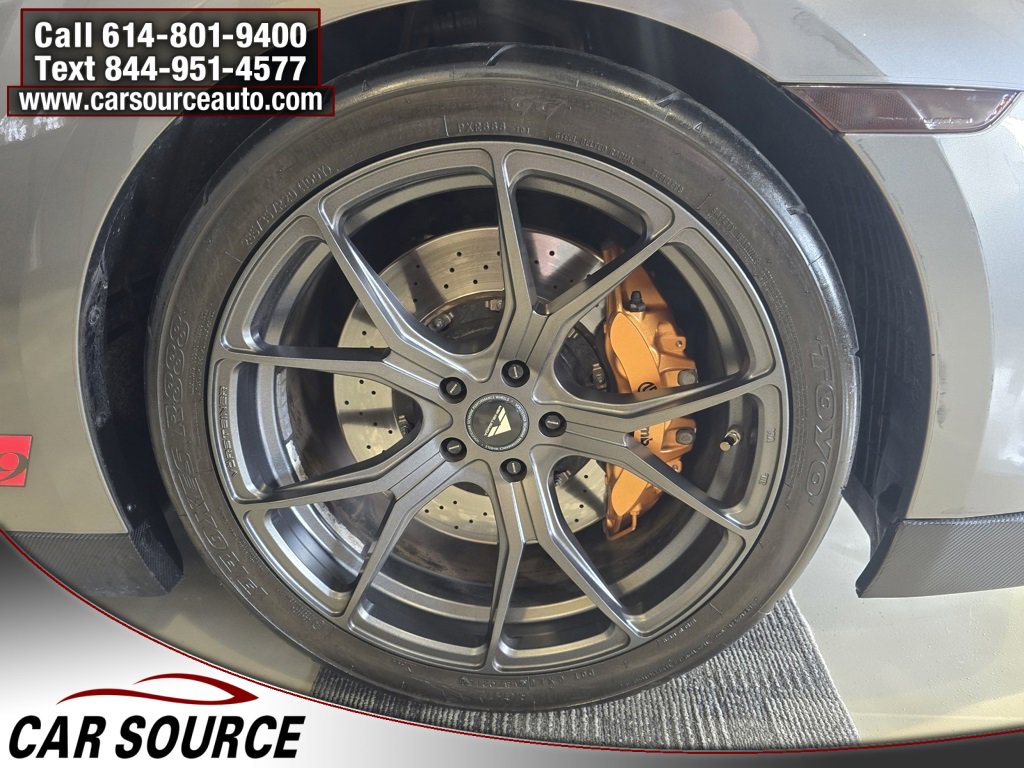 Used 2009 Nissan GT-R Premium image 19