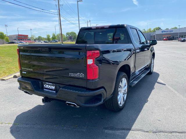 Used 2022 Chevrolet Silverado 1500 High Country w/ High Country Premium Package AWD/4WD image 7