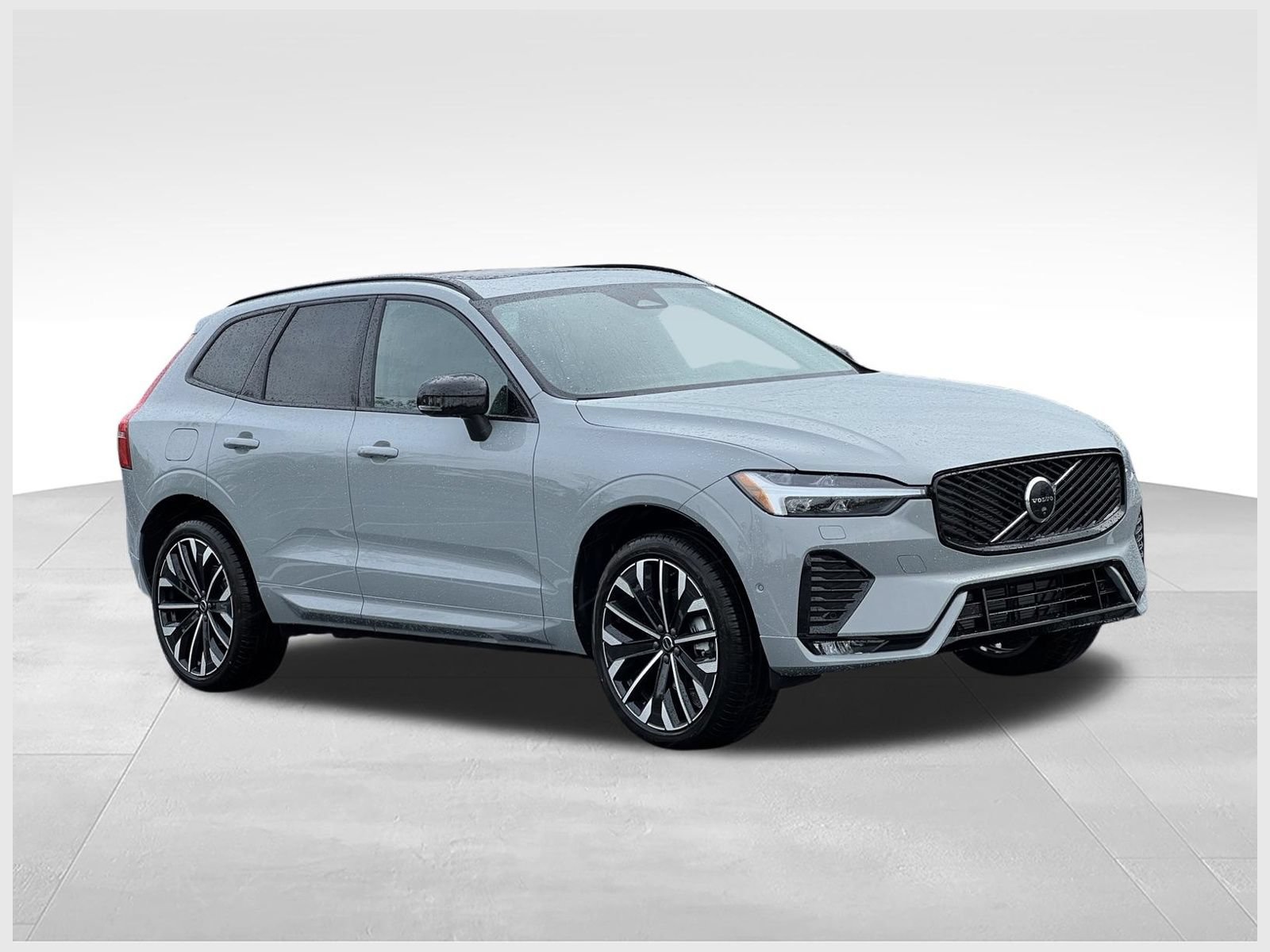 New 2026 Volvo XC60 B5 Plus w/ Protection Package Premier