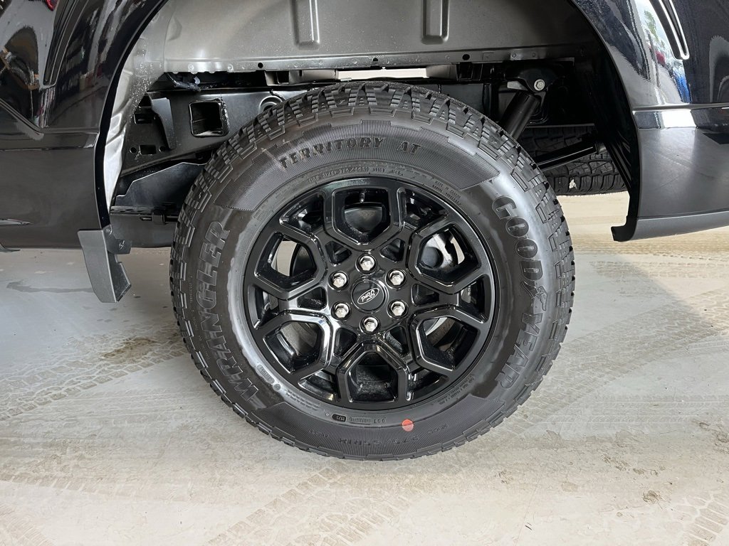 New 2025 Ford F150 XLT w/ Equipment Group 302A MID image 11