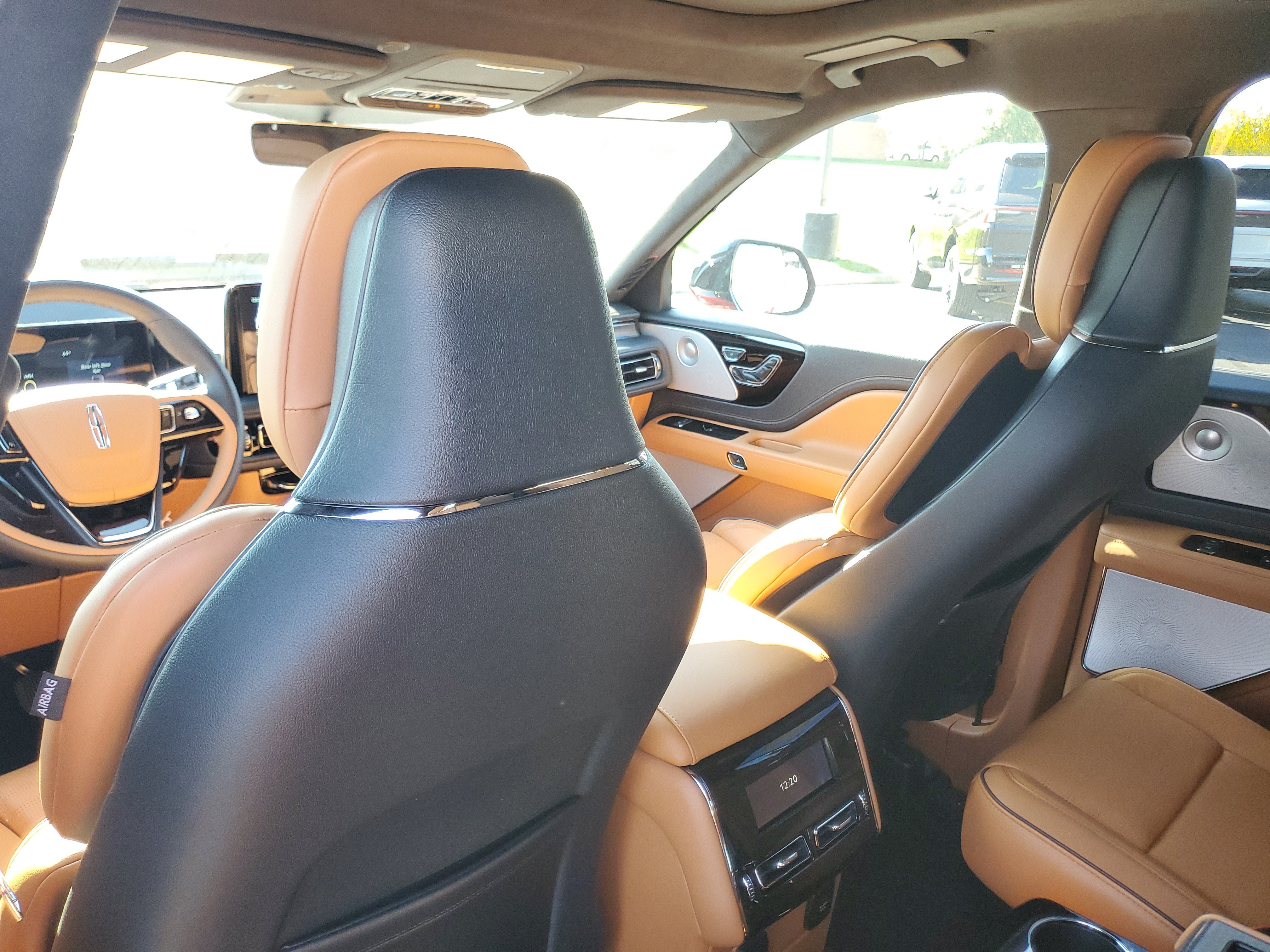 New 2027 Lincoln Aviator Black Label w/ Dynamic Handling Package AWD/4WD image 24