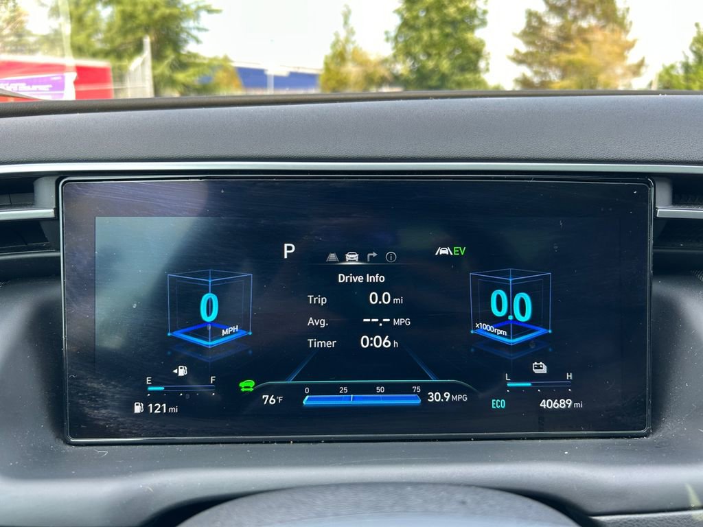 Used 2022 Hyundai Tucson Limited image 16