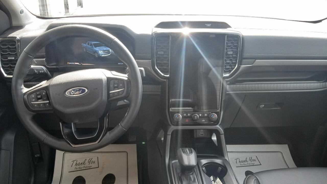 Used 2024 Ford Ranger Lariat w/ FX4 Off-Road Package AWD/4WD image 8