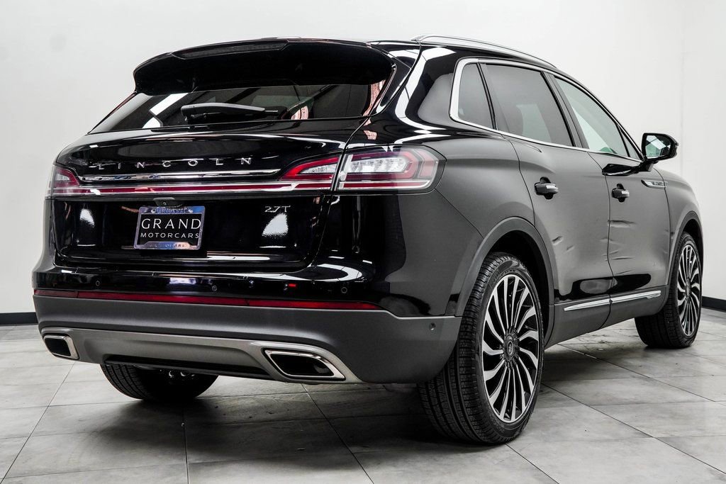 Used 2019 Lincoln Nautilus Black Label image 11