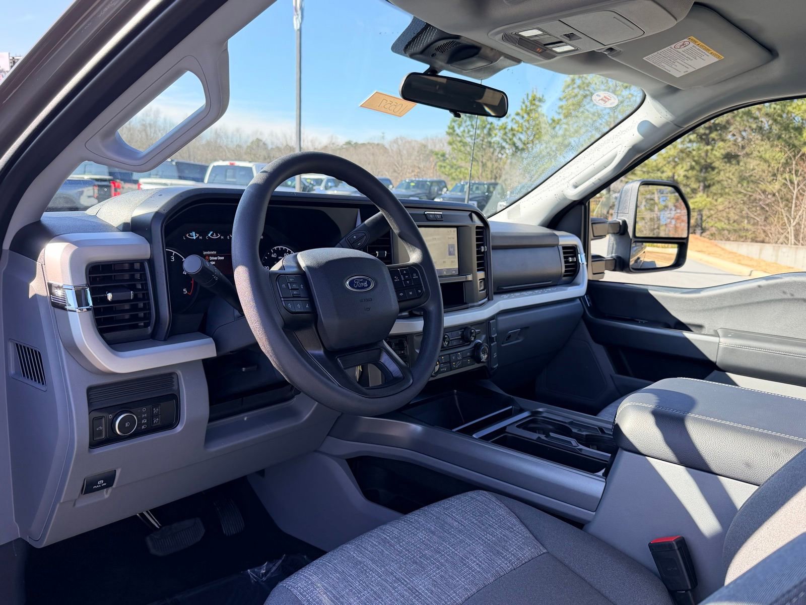 New 2026 Ford F250 XLT w/ FX4 Off-Road Package AWD/4WD image 13