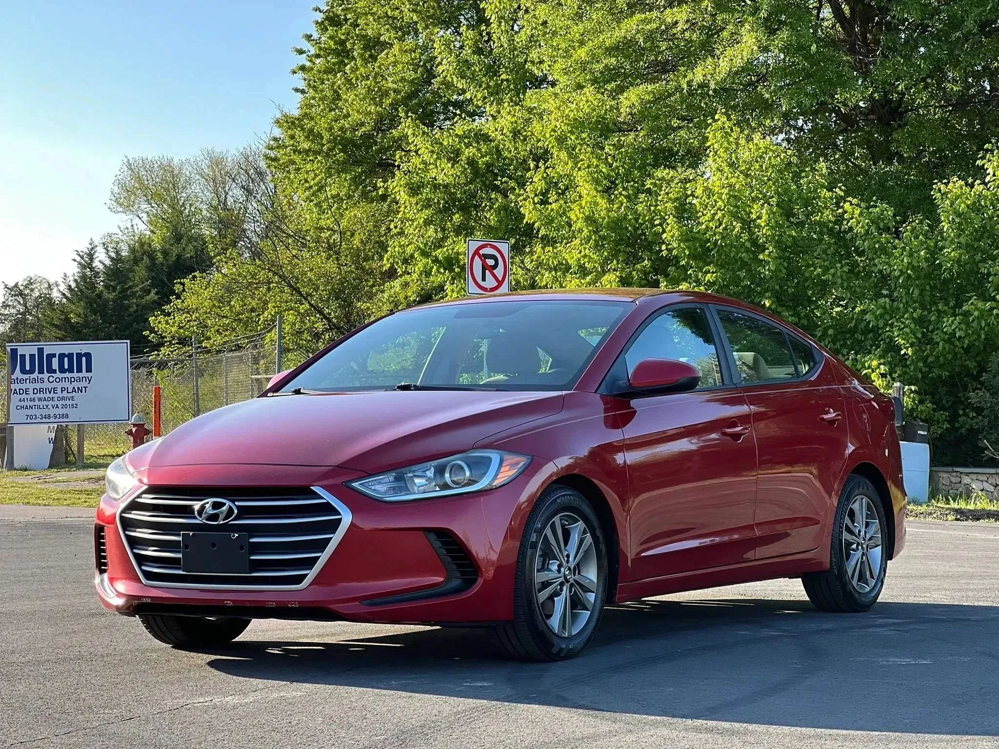 Used 2018 Hyundai Elantra SEL FWD image 1