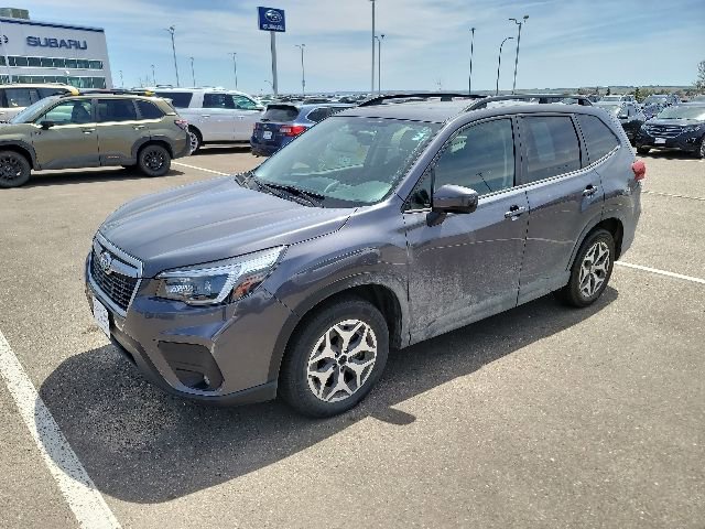 Used 2021 Subaru Forester Premium w/ Popular Package #1 AWD/4WD image 3