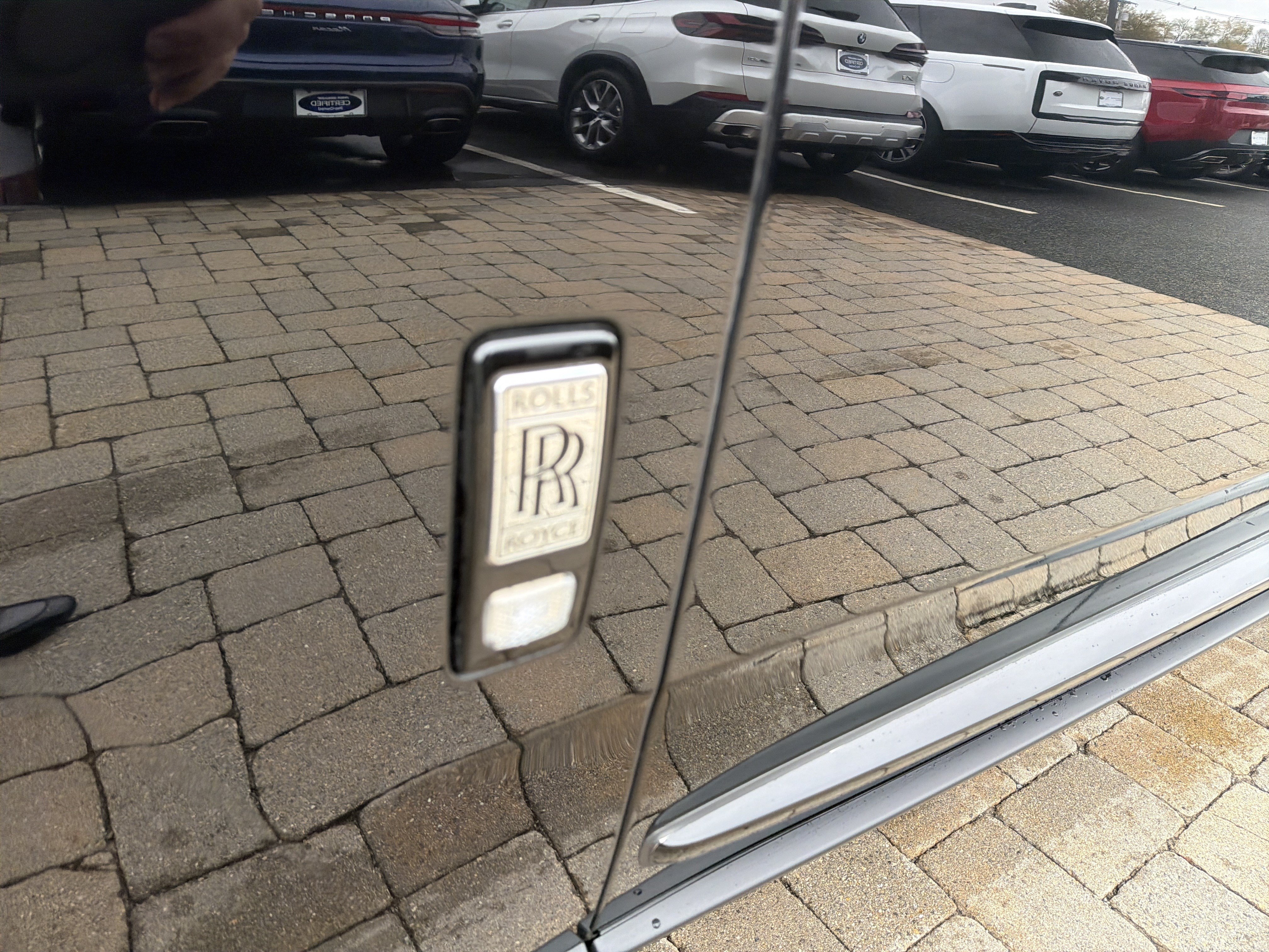 Certified 2023 Rolls-Royce Cullinan w/ Cullinan Package AWD/4WD image 40