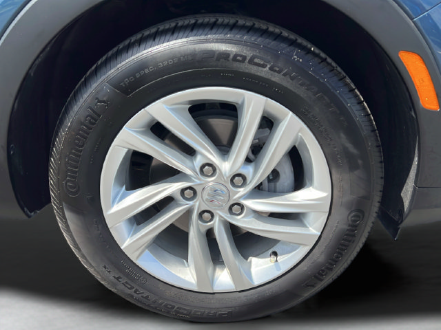 Used 2025 Buick Envista Preferred w/ Convenience II Package FWD image 10